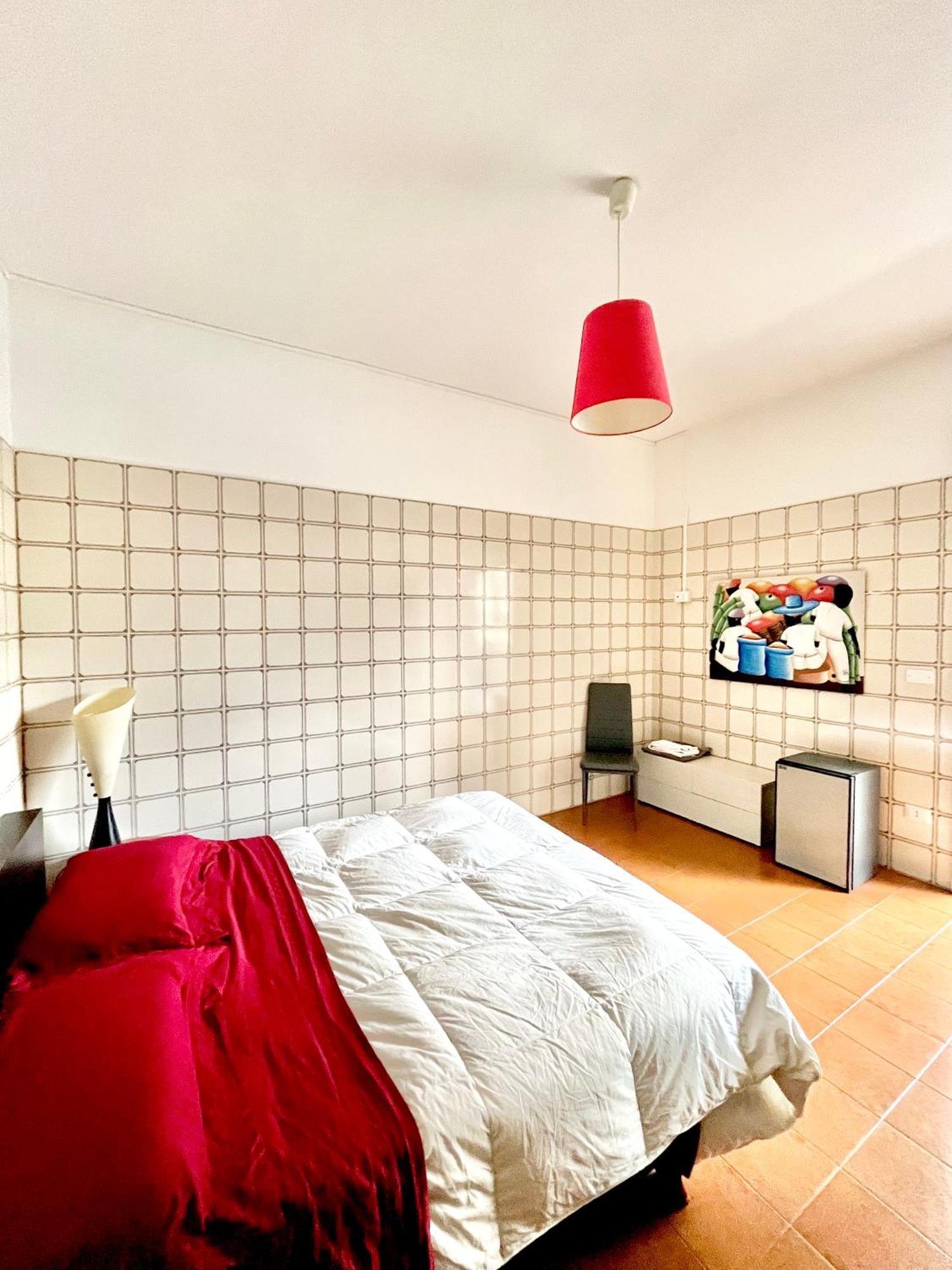 Puglia Low-Cost, Holiday Home บรินดิซิ ภายนอก รูปภาพ