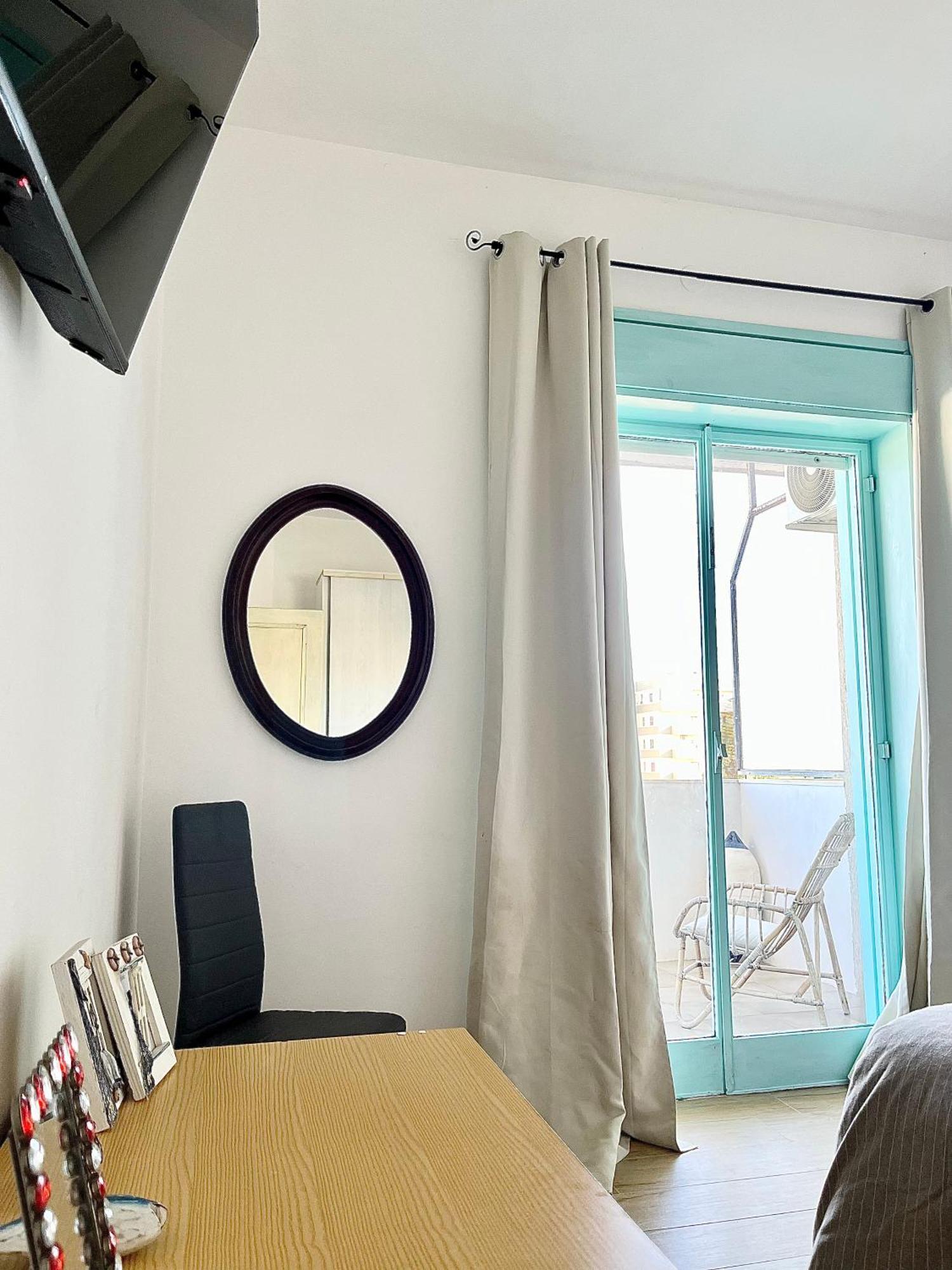 Puglia Low-Cost, Holiday Home บรินดิซิ ภายนอก รูปภาพ