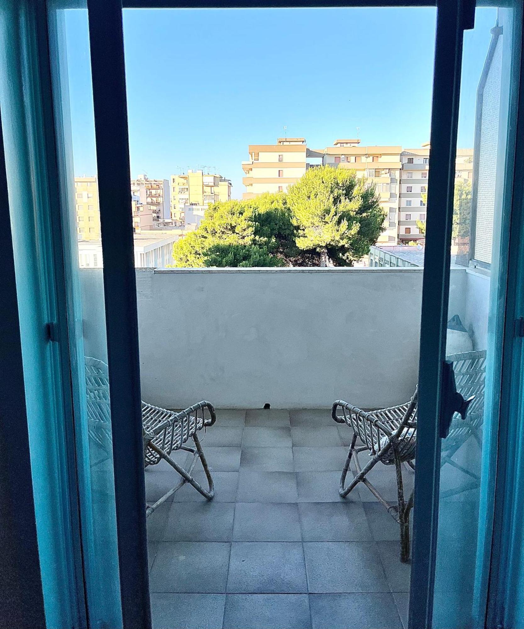 Puglia Low-Cost, Holiday Home บรินดิซิ ภายนอก รูปภาพ